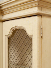 Load image into Gallery viewer, Vintage Pie Safe Hutch
