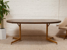 Load image into Gallery viewer, Formica Vintage Dining Table
