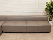 Load image into Gallery viewer, Vintage Modular Seating by Steelcase
