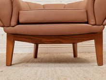 Load image into Gallery viewer, Croissant Lounge Chair
