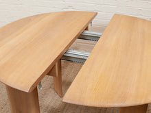 Load image into Gallery viewer, Oak Dining Table with 2 Leaves
