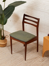 Load image into Gallery viewer, Set of 4 Danish Modern Chairs
