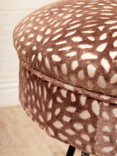 Load image into Gallery viewer, Set of 3 Brown Stools

