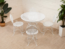 Load image into Gallery viewer, Vintage 60’s Outdoor Set
