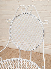 Load image into Gallery viewer, Vintage 60’s Outdoor Set
