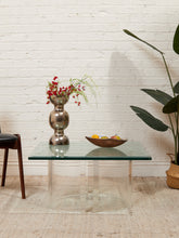 Load image into Gallery viewer, Lucite Table Open Circle Base
