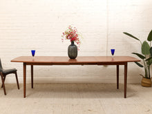 Load image into Gallery viewer, Restored Vintage Dining Table 2 Leaves
