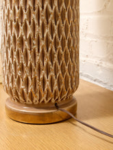 Load image into Gallery viewer, Vintage Mid Century Brown Lamp
