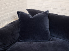 Load image into Gallery viewer, 3 Piece Hansel in Amici Smoke
