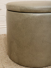 Load image into Gallery viewer, Ottoman with Storage
