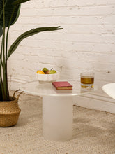 Load image into Gallery viewer, Pedestal table with Glass
