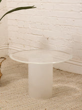 Load image into Gallery viewer, Pedestal table with Glass
