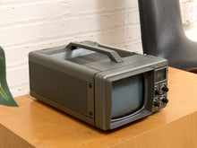 Load image into Gallery viewer, Tv Bentley Radio
