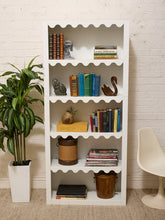 Load image into Gallery viewer, White Scalloped Shelf
