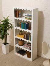 Load image into Gallery viewer, White Scalloped Shelf
