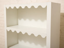 Load image into Gallery viewer, White Scalloped Shelf
