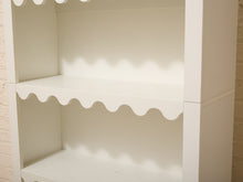 Load image into Gallery viewer, White Scalloped Shelf
