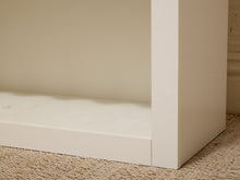 Load image into Gallery viewer, White Scalloped Shelf
