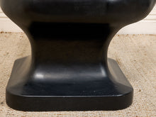 Load image into Gallery viewer, Black Hand Chair
