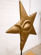 Load image into Gallery viewer, Star Face Sculpture
