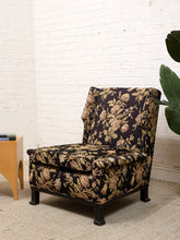 Load image into Gallery viewer, Floral Vintage Chair
