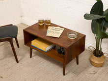 Load image into Gallery viewer, Milo Baughman for Glenn of California Coffee Table
