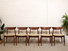 Load image into Gallery viewer, Set a Five Mid-Century Modern Walnut Boomerang Dining Chairs
