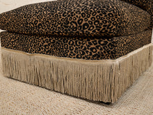 Load image into Gallery viewer, Leopard Chair

