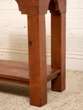 Load image into Gallery viewer, Vintage Mid Century Table
