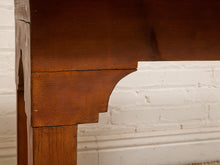 Load image into Gallery viewer, Vintage Mid Century Table
