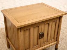 Load image into Gallery viewer, Pair of Vintage 2 Door Cabinets
