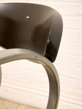 Load image into Gallery viewer, Post Modern Atomic Chair
