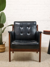 Load image into Gallery viewer, 1960’s Mid Century Armchair
