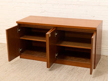 Load image into Gallery viewer, Vintage Mid Century 4 Drawer Credenza

