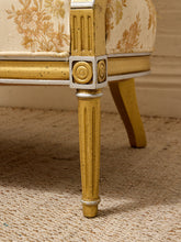 Load image into Gallery viewer, Vintage Hollywood Regency Giltwood Floral Bergère Chair

