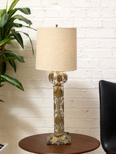 Load image into Gallery viewer, Flower Handblown Lamp
