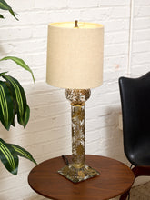 Load image into Gallery viewer, Flower Handblown Lamp
