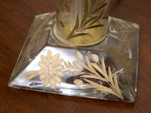Load image into Gallery viewer, Flower Handblown Lamp

