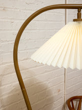Load image into Gallery viewer, Modern Brass-Tone Floor Lamp with Pleated Shade
