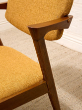 Load image into Gallery viewer, Image 52 of 89: T-Rex chair in Mustard
