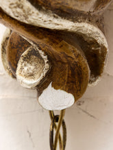 Load image into Gallery viewer, Hollywood Regency Sconce
