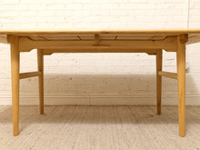 Load image into Gallery viewer, Hans Wegner Style Oak Dining Table
