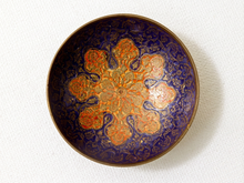Load image into Gallery viewer, Vintage Blue &amp; Orange Floral Enamel Bowl
