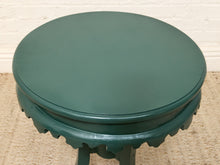 Load image into Gallery viewer, Vintage 1970s Scalloped Round Side Table in Forest Green
