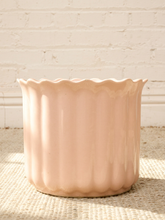 Load image into Gallery viewer, Vintage blush pink glazed ceramic planter with vertical fluting and scalloped wavy rim

