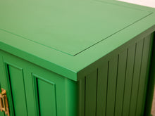 Load image into Gallery viewer, Image 15 of 21: Pair of Vintage Kelly Green Fluted Cabinet Nightstands

