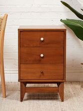 Load image into Gallery viewer, Pair of Vintage 3 Drawer Nightstands
