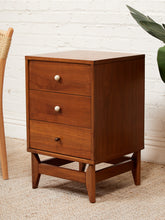 Load image into Gallery viewer, Pair of Vintage 3 Drawer Nightstands

