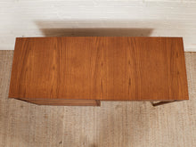 Load image into Gallery viewer, Oak 4 Drawer Desk
