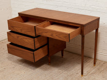 Load image into Gallery viewer, Oak 4 Drawer Desk
